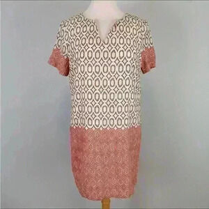 Under Skies Geometric Shift Dress
